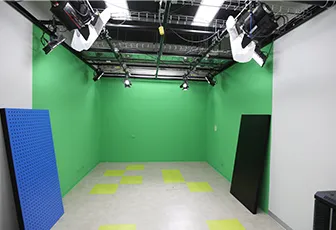 100322-digital-learning-factory-sala-chroma-card