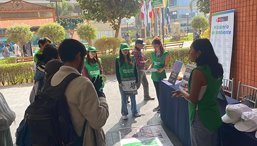 sostenibilidad-gestion-campus-residuos-plastico