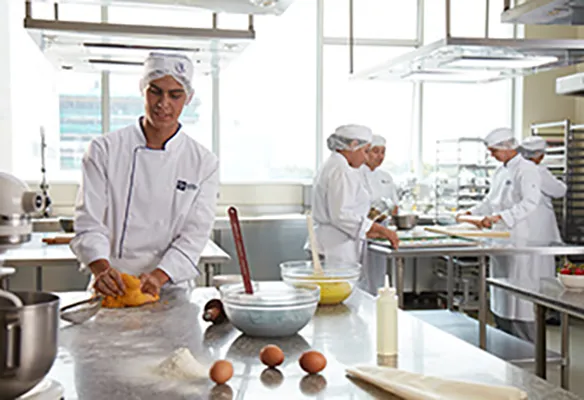 180222-facultad-hgt-laboratorio-pasteleria-card