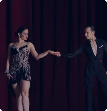 actores en una obra de teatro