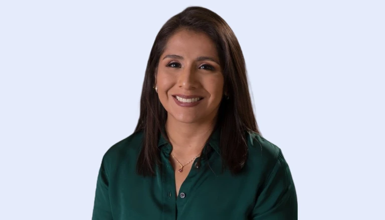 karen_de_la_cruz