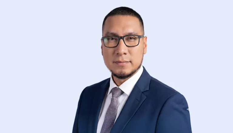 luis_bejar_grados