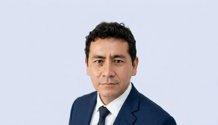 Nestor Ccencho-resized