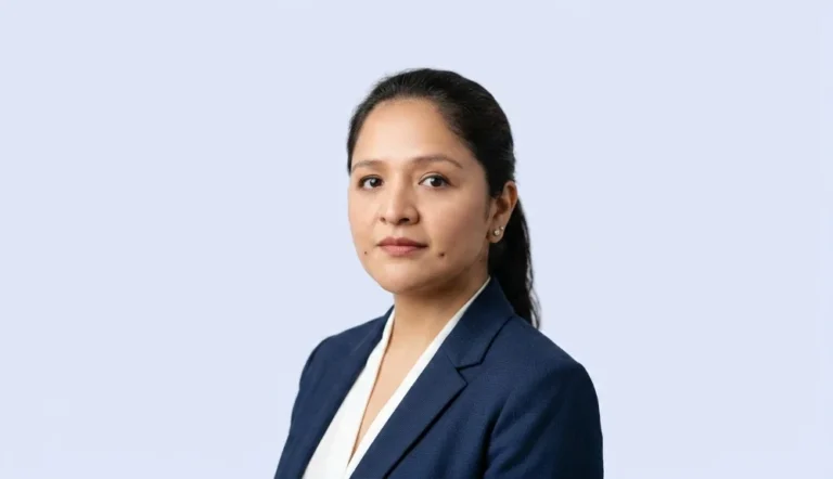 Evelyn Bautista a-resized